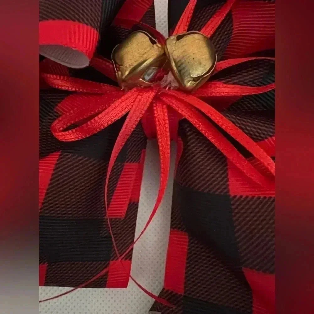 Christmas- Holiday little girls hair bow